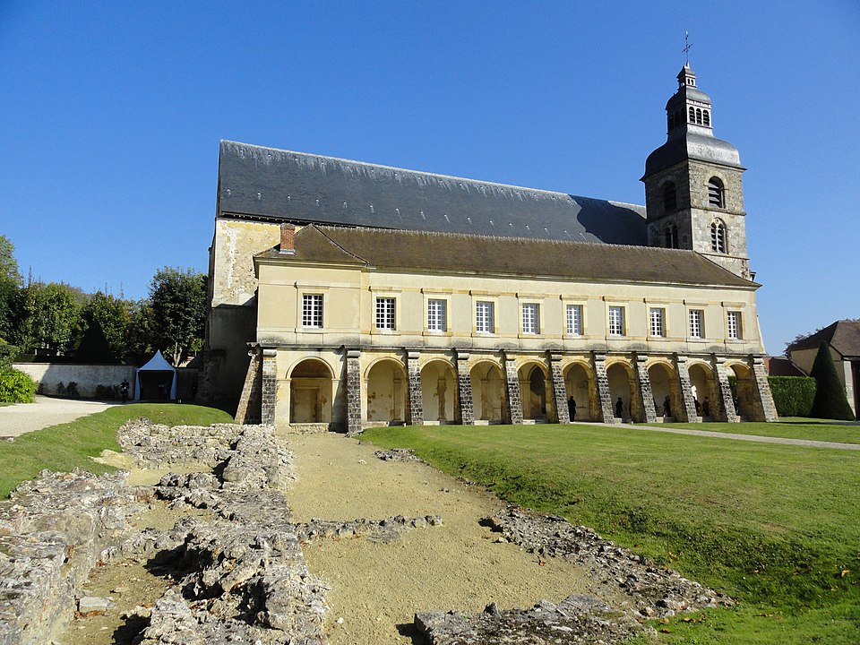 abbaye Saint-Pierre d'Hautvillers, Hautvillers, stop between Reims and Clermont-Ferrand