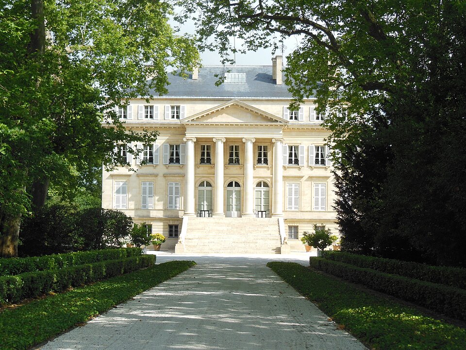 château Margaux, Margaux-Cantenac, stop between Strasbourg and Biarritz