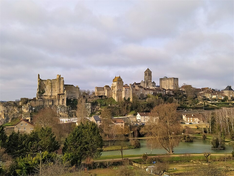 Chauvigny, a stop worth the detour between Metz and Royan